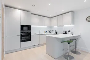 Endless Summer - Spacious Living Space on Poole Quay - Image 4