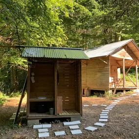 Denis'Hut Cabane - Image 4