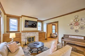 Historic Cumberland Home on Beaver Dam Lake! - Image 3