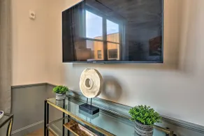 Prime 2BR Condo Historic Morris Ave, Downtown Birmingham - Image 4