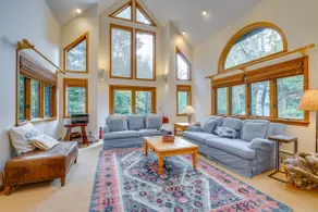 Spacious Dover Refuge ~ 5 Mi to Mount Snow! - Image 4