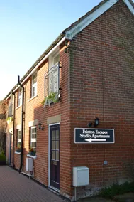 Frinton Escapes - The Cottage - Image 5