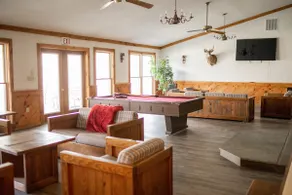 Beautiful Hartman Lodge w/ Hot Tub - Image 3