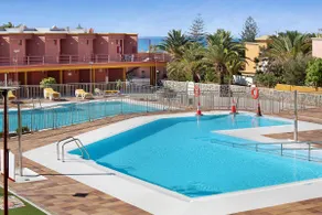 Villa \"Villa Hyc Playa de las burras escapada soleada con bañera de hidromasaje - Image 3