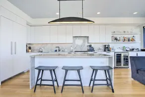 Luxury Long Beach Villa with Ocean Views! - Image 4