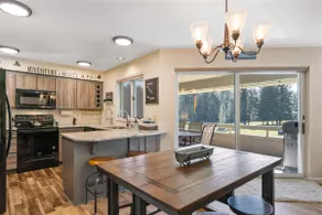 Get Lost Guest House - Sweeping Views of Fairways + Near Stevens Pass - Image 5