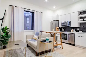 Eastern Market & METRO Accessible, Modern Charm, W - Image 2