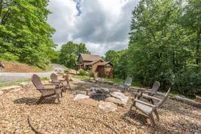 Dog Friendly Getaway w/ Fire Pit & Game Room - Image 4