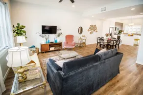 Haynie's Charmer - 3 BR NEW CONSTRUCTION Modern! - Image 2
