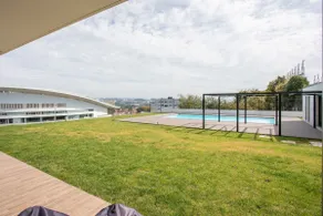 Liiiving in Porto - Dragão Pool View - Image 4