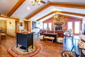 Mtn Retreat w/ Fireplace & Game Room - Lazy Bear - Image 4