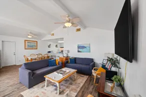 Oceanfront 2BR Cottage w Sunsets Views Comfy and Pet and Family Friendly - Image 5