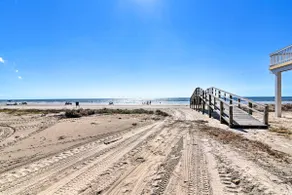 1 Min Walk to Beach: A Surfside Beach Favorite! - Image 4