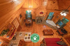 Cherokee private cabin in Riverside Resort - Image 2