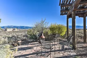 El Prado Home w/ Hot Tub, Panoramic Mtn Views - Image 2