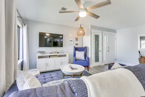 Walk to Coligny Beach: Tropical Hilton Head Condo - Image 5