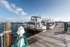 High-End Luxury Poolside Studio at Great Rates! - Image 4