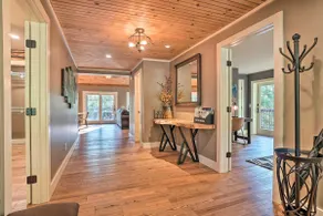 Riverfront Tallulah Falls Cabin w/ Hot Tub! - Image 3