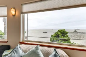 Crescent City Getaway w/ Panoramic Ocean Views! - Image 5