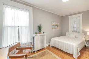 Cozy Casa: Downtown Digs! - Image 4