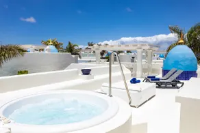 Villa 10.3 - Luxury Heated Pool Jacuzzi Ac - Image 5