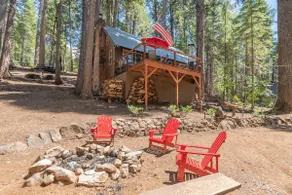 Knotty by Nature - Adorable Cabin on Private Road with Firepit! (winter only) - Image 5