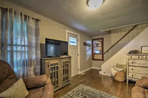 Cozy Goshen Farmhouse ~ 9 Mi to Amish Acres - Image 5
