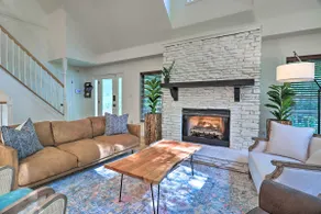 2 Mi to Sapphire Resort: Home w/ Hot Tub & Games! - Image 5
