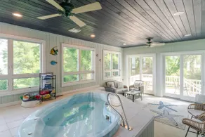 Hot Tub + Private Beach: Waterfront Urbanna Escape - Image 2