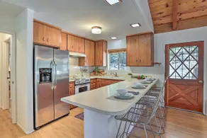 Modern & Unique Cabin with Deck by Lake Gregory! - Image 3