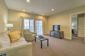 Branson Condo w/ Pool Access & Views, 3 Mi Dtwn! - Image 4