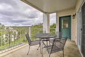 Branson Condo w/ Pool Access & Views, 3 Mi Dtwn! - Image 2
