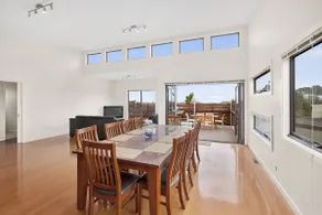 Bayside Haven - Image 5