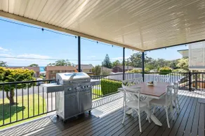 Beach Views on Excellent - Belle Escapes Jervis Bay - Image 4