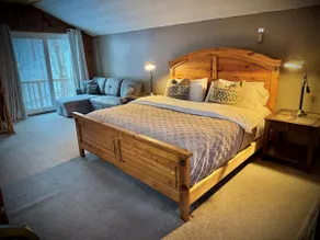 Mandy's Mountain Chalet - Image 4
