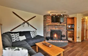 Fall Line E3: 2BR/2BA Condo with Mountain Views on Shuttle Route w/ Hot Tub, Pool - Image 4