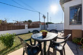 Châlet 'Casa Thaiker' avec vue sur les montagnes, jardin, BBQ et climatisation - Image 2