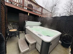 Serenity Cove Cottage - Lakefront, Hot Tub - Image 2