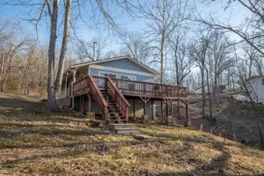 Serenity Cove Cottage - Lakefront, Hot Tub - Image 5