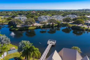 JupRent's Paradise on the Park - Prime Location- 8 min walk to beach- 3bed/3bath - Image 5