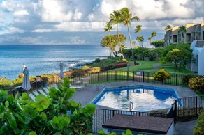 Napili Point Oceanfront 2 BR Water Front Great for Families Complimentary Car with 6 Nights NAP-C32 by KBM - Image 4