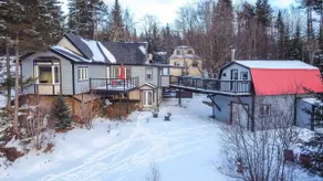 Chalet BIA - The Little Warm One - Image 3