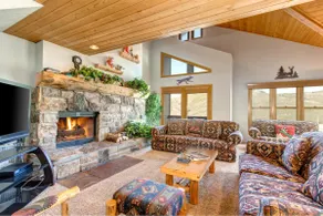 Walk to Ski Slopes Views Hot Tub PLA-1155 by KBM - Image 4