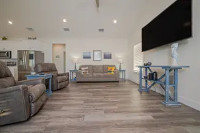 3BR Bayfront Home | Private Lighted Fishing Pier - Image 4