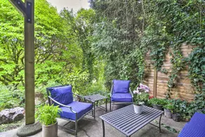 3 Mi to Downtown Portland: Lush Flat w/ Fire Pit - Image 3