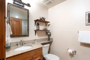 Hot Spring & Holistic Body Services Villa 2079 - Image 3