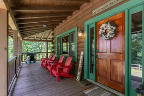 Bella Woods Cabin - Image 4