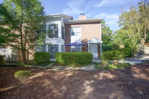 11 E Pinehurst Manor - Image 4
