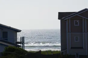 1333 - A Pleasant Surprise with a peak-a-boo view! - Image 3