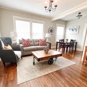 Kalmia Suite A - Centrally Located Downtown - Image 2
